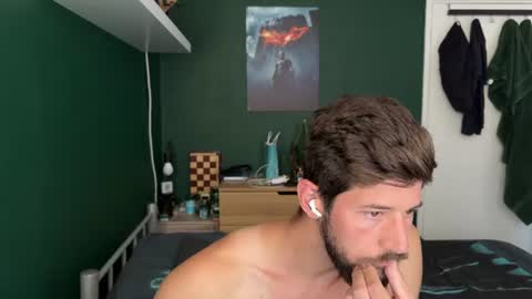 Snapshot of vladi95noughtyboyy chatting on 7, 8, 2026 vladi95noughtyboyy online show from 7, 8, 2026