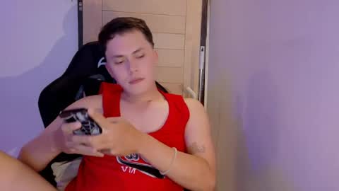 Snapshot of vladimir02_ chatting on 16, 6, 2026 Vlad online show from 16, 6, 2026