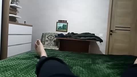 Snapshot of vmann777 chatting on 18, 12, 2025 vmann777 online show from 18, 12, 2025