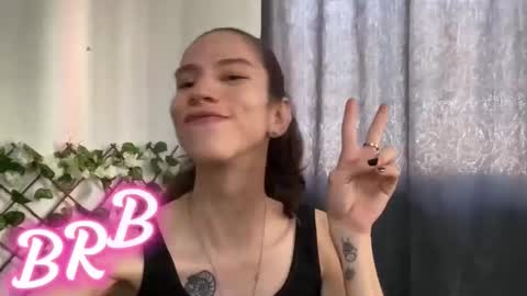 vodkadelulo online show from 24, 11, 2025