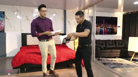 Snapshot of voyeurism_guys chatting on 7, 4, 2026 voyeurism_guys online show from 7, 4, 2026