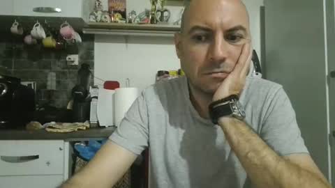 Snapshot of vozd chatting on 13, 4, 2026 sweetcock online show from 13, 4, 2026