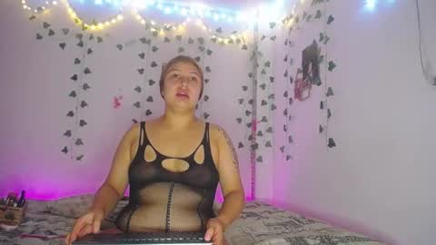 Snapshot of vsleyandlunaper chatting on 16, 6, 2026 vsleyandlunaper online show from 16, 6, 2026