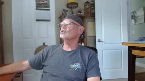 Snapshot of vueuorme chatting on 28, 4, 2026 Vueuorme online show from 28, 4, 2026