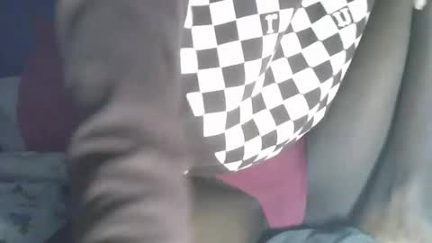 vvuuvvu online show from 15, 4, 2026