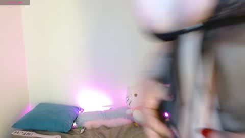 Snapshot of w_kittycat chatting on 7, 12, 2024 kitty SUPORT ME AND MY BABY SINGLE MOMY online show from 7, 12, 2024