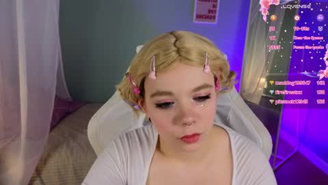 Snapshot of waifu__ketrin chatting on 10, 4, 2026 Ketrin online show from 10, 4, 2026