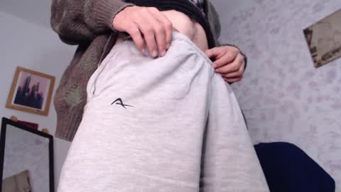 Snapshot of wake_and_bakee chatting on 22, 12, 2024 John online show from 22, 12, 2024