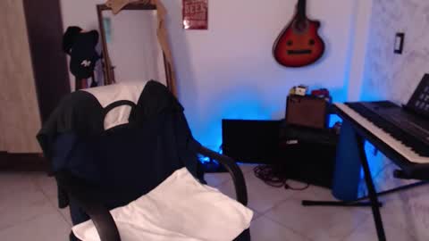 Snapshot of wake_and_bakee chatting on 30, 10, 2025 John online show from 30, 10, 2025