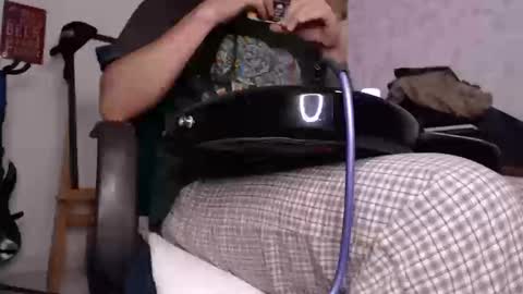 Snapshot of wake_and_bakee chatting on 18, 3, 2026 John online show from 18, 3, 2026