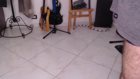 Snapshot of wake_and_bakee chatting on 13, 4, 2026 John online show from 13, 4, 2026