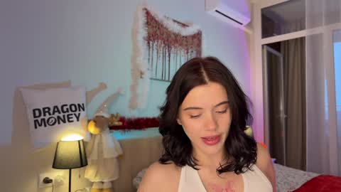 Mia online show from 21, 12, 2024