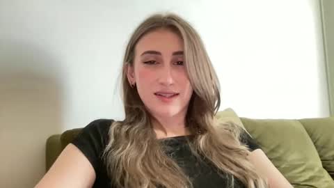 walkiria19 online show from 6, 6, 2026