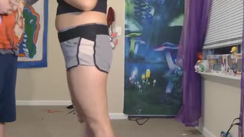 Snapshot of wandaxcosmo chatting on 19, 4, 2026 COSMOxWANDA online show from 19, 4, 2026