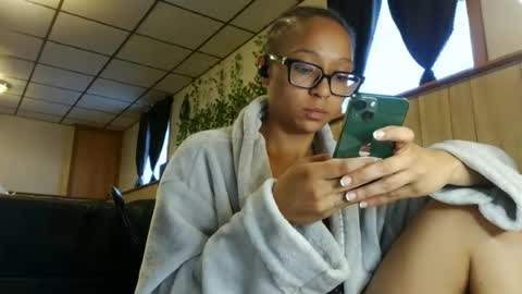 wanderlustgaal online show from 3, 7, 2026
