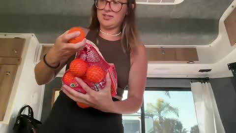 Snapshot of wanderlustjade chatting on 16, 2, 2025 Jade Adonis online show from 16, 2, 2025