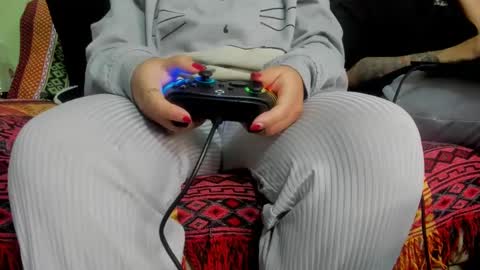 Snapshot of waningrosee chatting on 12, 2, 2025 Waningrose Lu online show from 12, 2, 2025