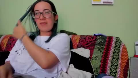 Snapshot of waningrosee chatting on 12, 2, 2025 Waningrose Lu online show from 12, 2, 2025