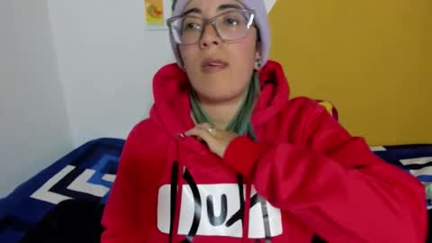 Snapshot of waningrosee chatting on 25, 11, 2025 Waningrose Lu online show from 25, 11, 2025