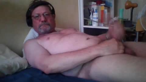 Snapshot of wanky357 chatting on 9, 7, 2026 Tibo Love online show from 9, 7, 2026