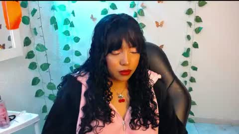 Snapshot of warisgoddes chatting on 29, 6, 2026 EMILY online show from 29, 6, 2026