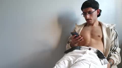 Snapshot of waseiiii chatting on 25, 4, 2026 waseiiii online show from 25, 4, 2026