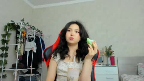 Snapshot of wastforu chatting on 19, 2, 2025 wastforu online show from 19, 2, 2025