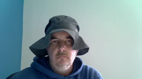 Snapshot of watchmewank40 chatting on 3, 3, 2025 Davey online show from 3, 3, 2025