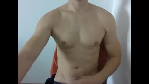 Snapshot of watchmyboltss chatting on 9, 11, 2025 watchmyboltss online show from 9, 11, 2025