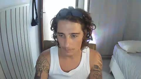 Snapshot of wave_boyy chatting on 29, 3, 2026 wave_boyy online show from 29, 3, 2026