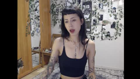 Mina online show from 24, 10, 2025