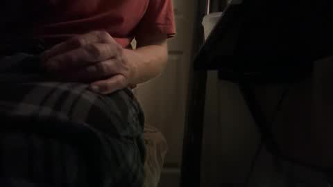 Snapshot of waynedangle chatting on 13, 2, 2026 Mike Hunt online show from 13, 2, 2026