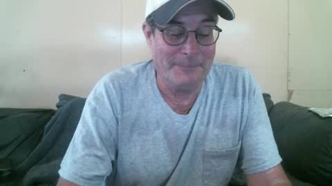 Snapshot of wbfarm chatting on 2, 4, 2026 WB Farm online show from 2, 4, 2026