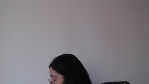 Snapshot of we_n_you chatting on 1, 7, 2026 Trixie 3 online show from 1, 7, 2026