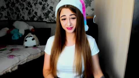 Snapshot of weakness4u chatting on 28, 12, 2024 Maya online show from 28, 12, 2024