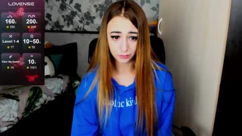 Snapshot of weakness4u chatting on 7, 3, 2025 Maya online show from 7, 3, 2025