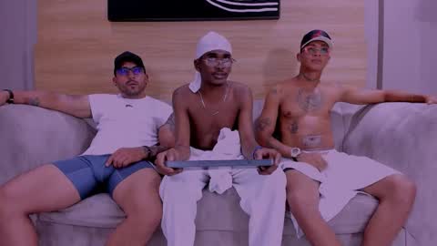 Snapshot of web_gammer_ chatting on 11, 2, 2026 Jhonny Dick his neighbors. online show from 11, 2, 2026