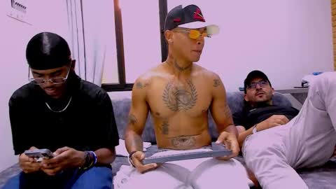 Snapshot of web_gammer_ chatting on 13, 2, 2026 Jhonny Dick his neighbors. online show from 13, 2, 2026