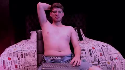 Snapshot of web_gammer_ chatting on 12, 3, 2026 Jhonny Dick his neighbors. online show from 12, 3, 2026