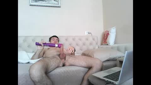 webcamboy98 online show from 31, 5, 2026