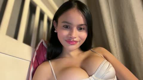 Snapshot of webcammaggie chatting on 10, 1, 2026 Maggie online show from 10, 1, 2026