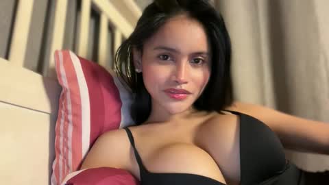 Snapshot of webcammaggie chatting on 3, 2, 2026 Maggie online show from 3, 2, 2026