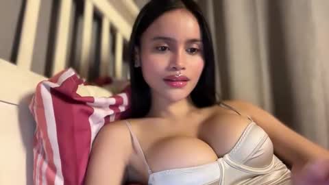 Snapshot of webcammaggie chatting on 8, 2, 2026 Maggie online show from 8, 2, 2026