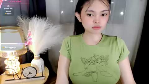 Snapshot of webcum_mami chatting on 2, 7, 2026 mami abby online show from 2, 7, 2026