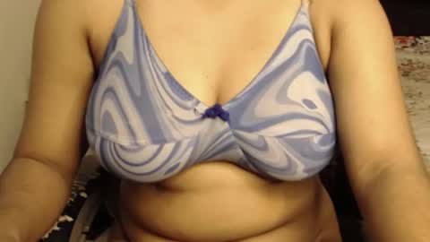 mina online show from 23, 12, 2025