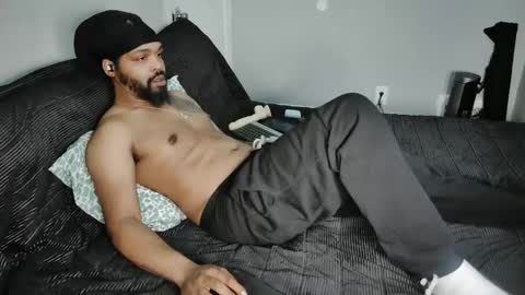 Snapshot of wedashit chatting on 15, 12, 2024 WeDaShit Come Vibe with me . online show from 15, 12, 2024