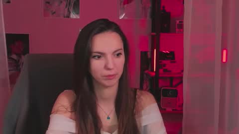 Snapshot of wednesday_evans chatting on 6, 3, 2026 wednesday_evans online show from 6, 3, 2026