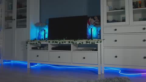 Snapshot of weed_princesss chatting on 29, 1, 2025 moon online show from 29, 1, 2025