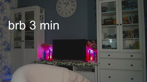  moon  online show from 30, 1, 2025