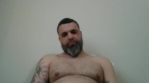 Snapshot of weezy210 chatting on 5, 4, 2026 Weezy online show from 5, 4, 2026